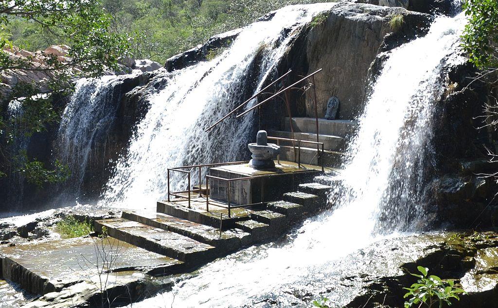 Zanzari Waterfalls - places to visit in Gujarat