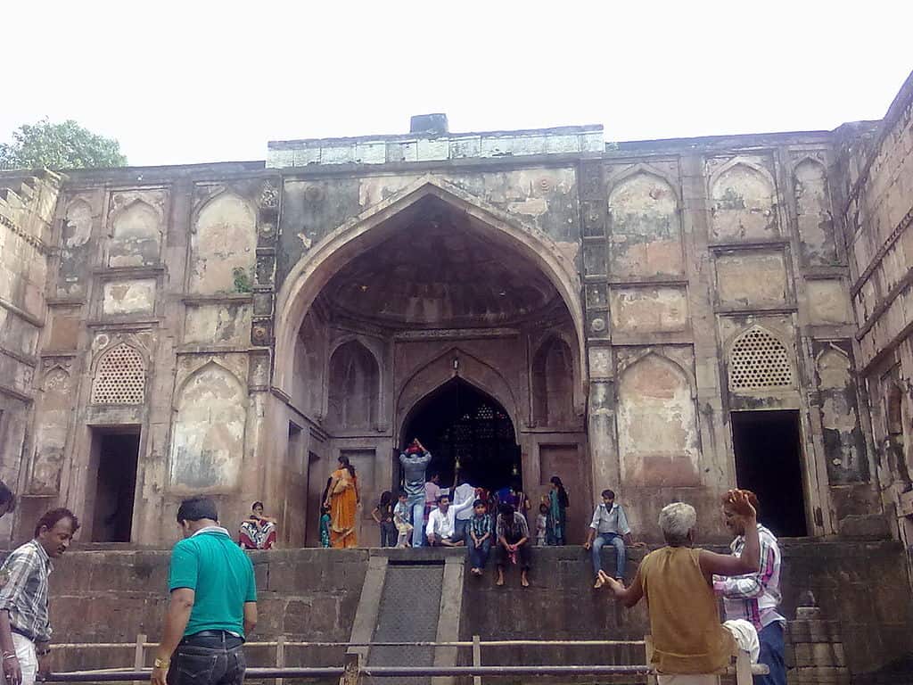Neelkanth Mahadev Temple - places to visit in Rishikesh