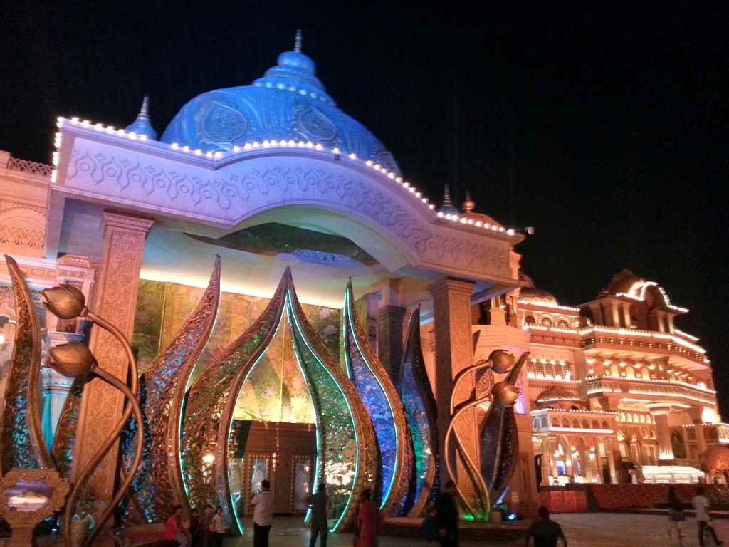 Kingdom of Dreams - places to Visit in Haryana