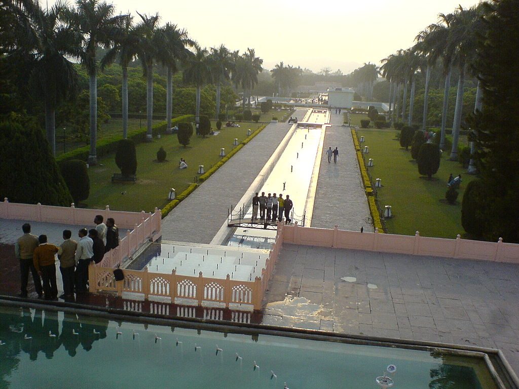 Mughal Gardens - places to Visit in Haryana