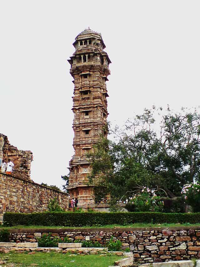 Vijaya Stambha - Places to Visit in Chittorgarh