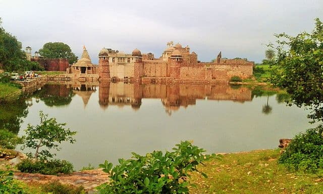 Ratan_singh_palace - Places to Visit in Chittorgarh