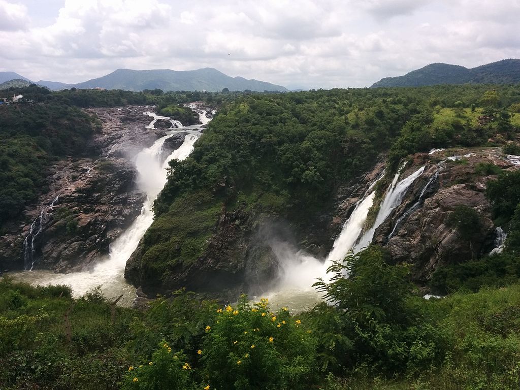 Shivanasamudra Falls-places to visit in Bangalore